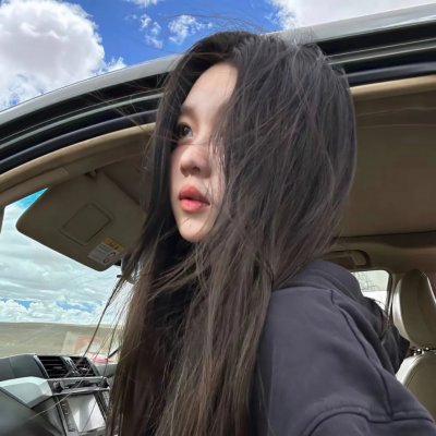 出位俏娇娃